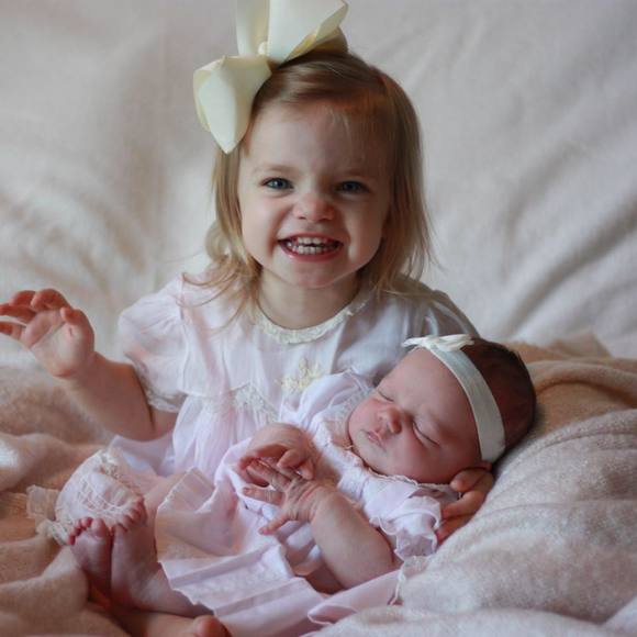 Meet your Posher, Leigh - Picture 1 of 1